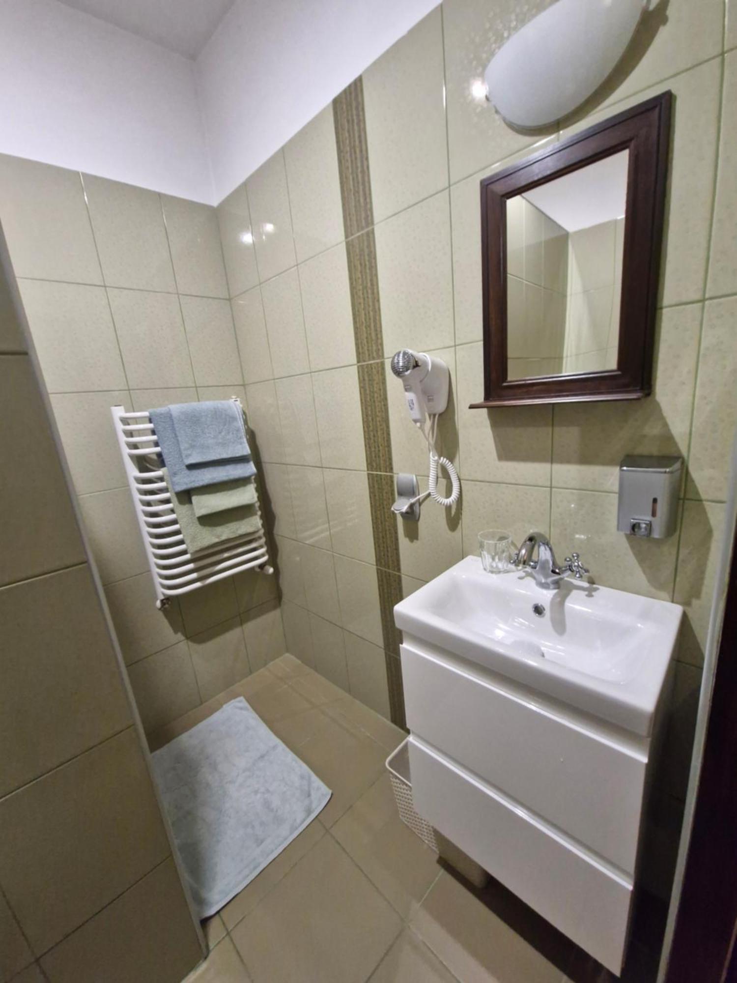 Indalo Rooms Krakow Bagian luar foto